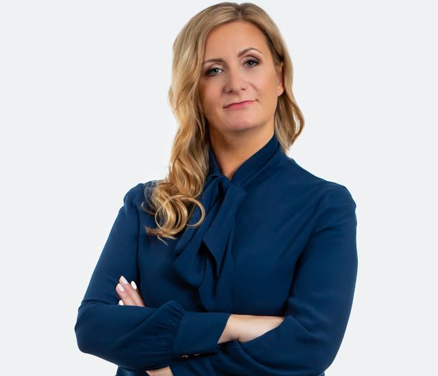 Angelika Siatka Headshot